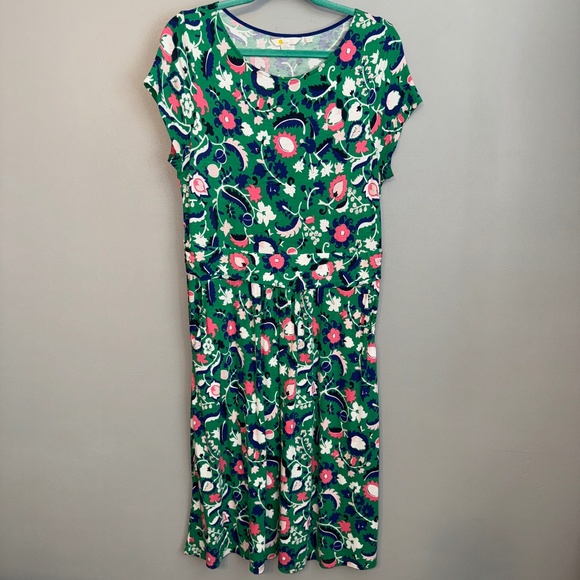 EUC Boden Amelie Print Jersey Dress Green Floral Size 10R 10 Regular - Picture 2 of 6